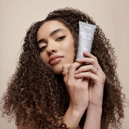 umberto-giannini_Blow-Out-Frizz-Styling-Cream-150ml_5060472672759