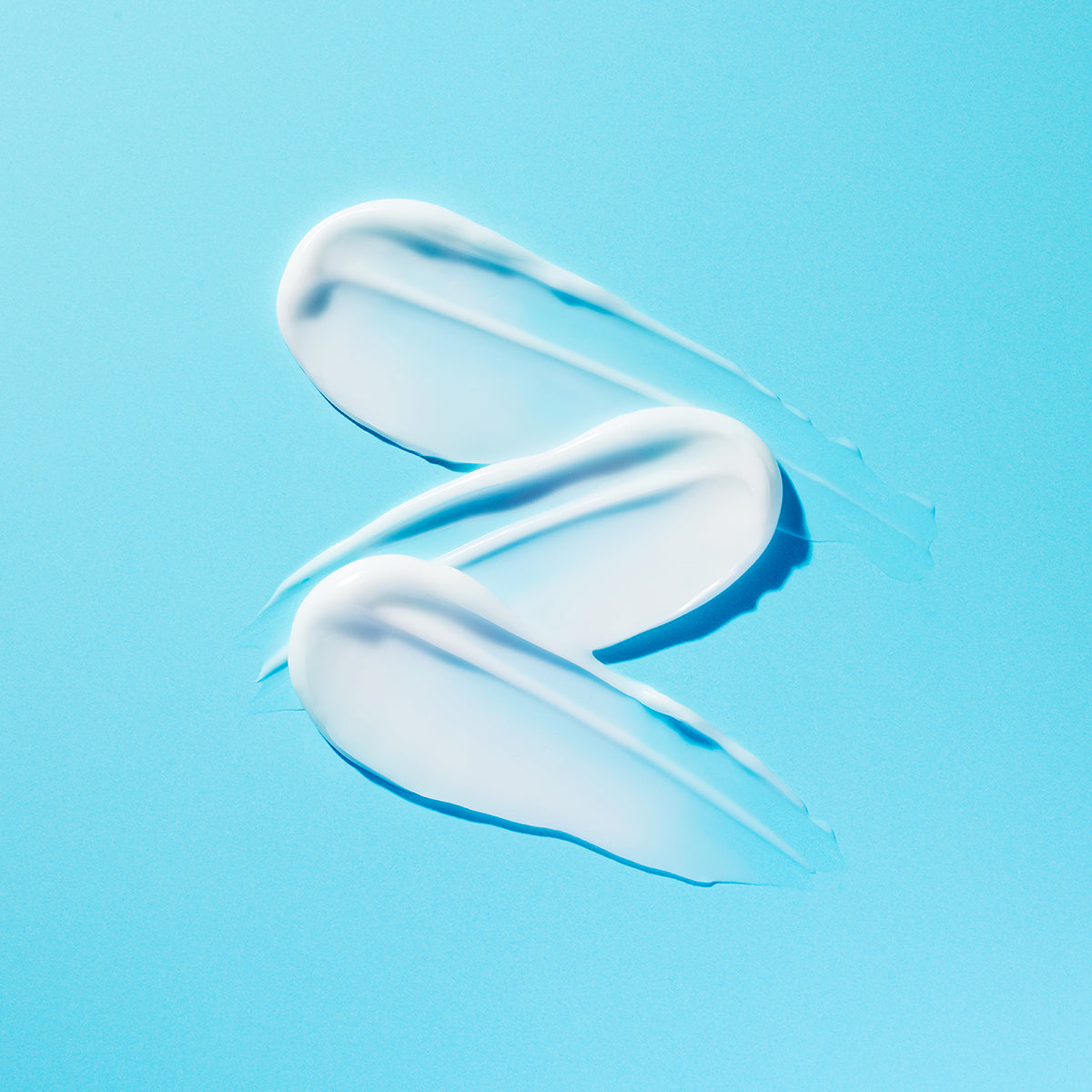 umberto-giannini_Swim-Proof-Water-Resistant-Hair-Protection-Cream_5060472672926 Textur